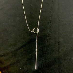 Silver tone necklace